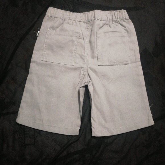 Conjunto de 2 piezas camisa y short para niño de 4 o 5 años de Kennet Cole NY - Picture 8 of 9